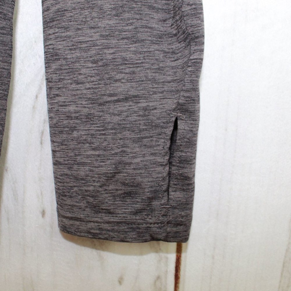 Reebok Gray Quarter Zip Mock Neck Long Sleeve Thumb Hole Pullover Shirt Size L - Picture 5 of 10
